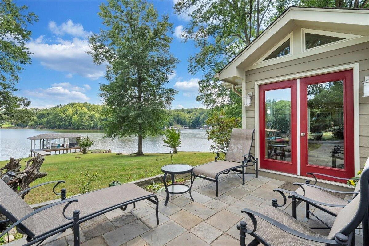 139 Clement DR - Photo 32