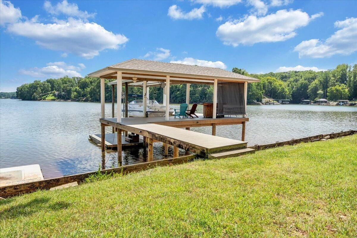139 Clement DR - Photo 36