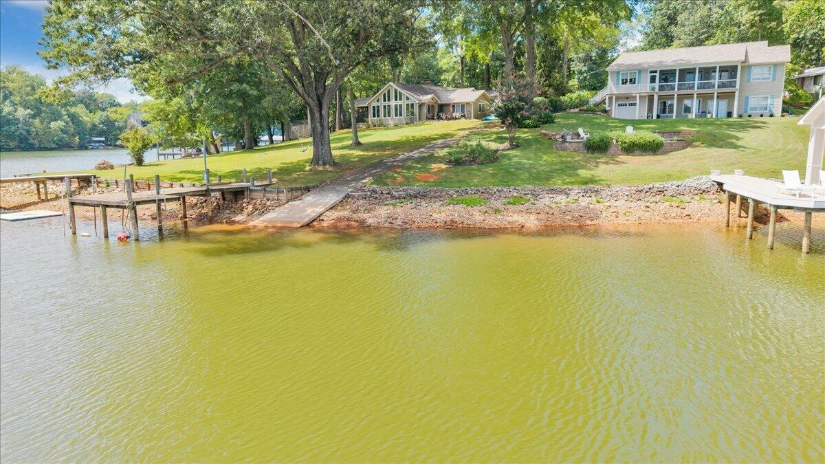 139 Clement DR - Photo 39