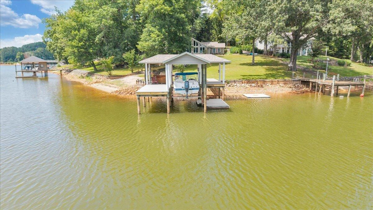 139 Clement DR - Photo 40