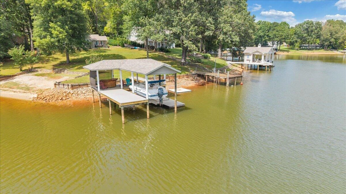 139 Clement DR - Photo 41