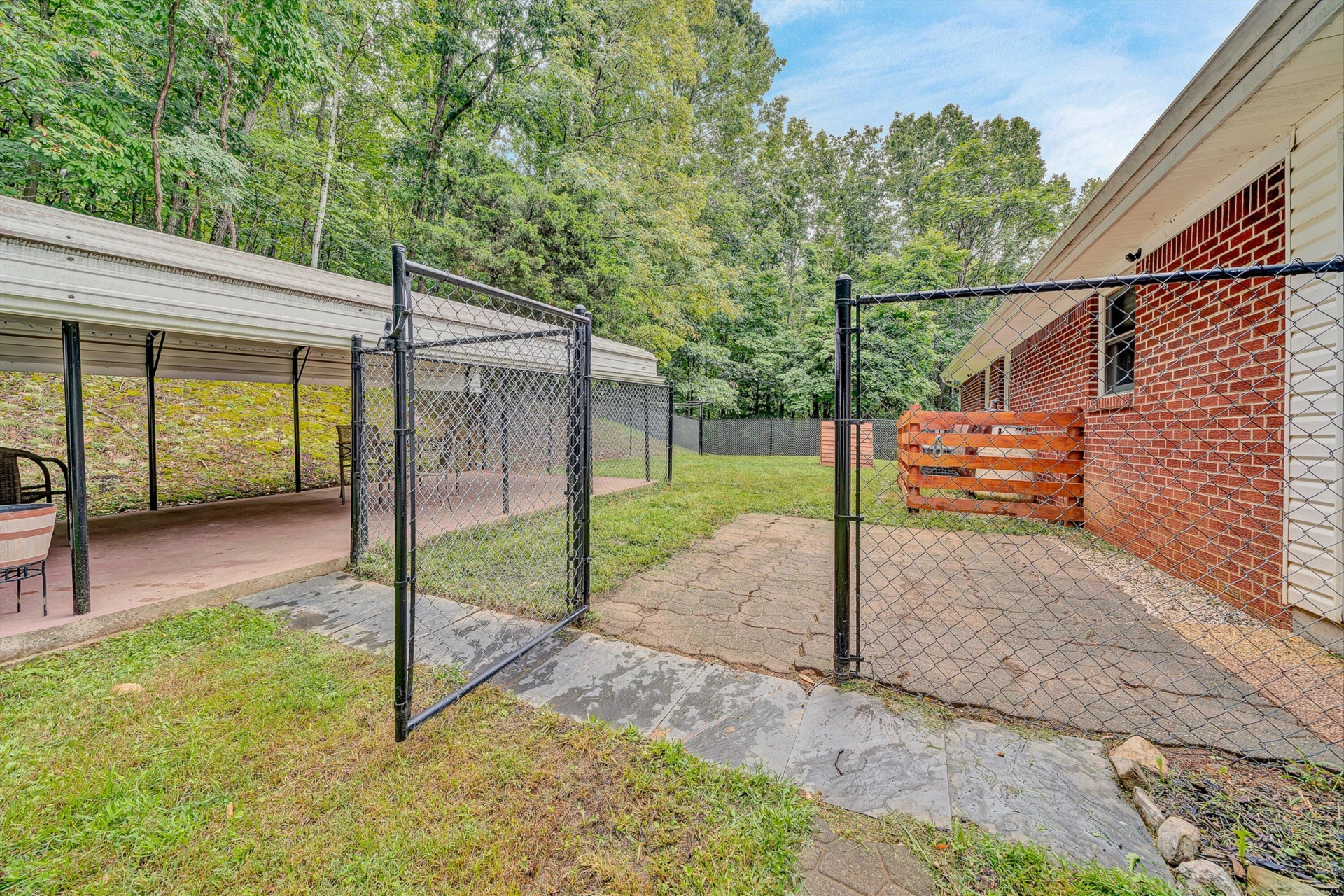 355 Houston Mines RD - Photo 21