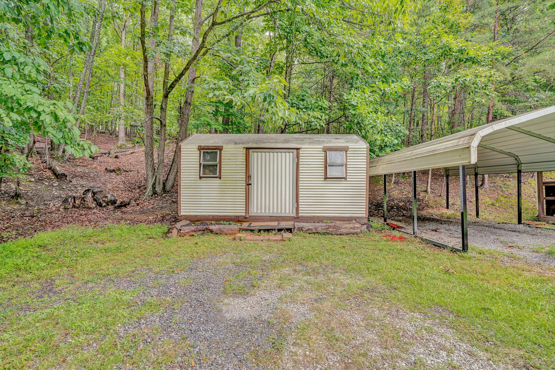 355 Houston Mines RD - Photo 25
