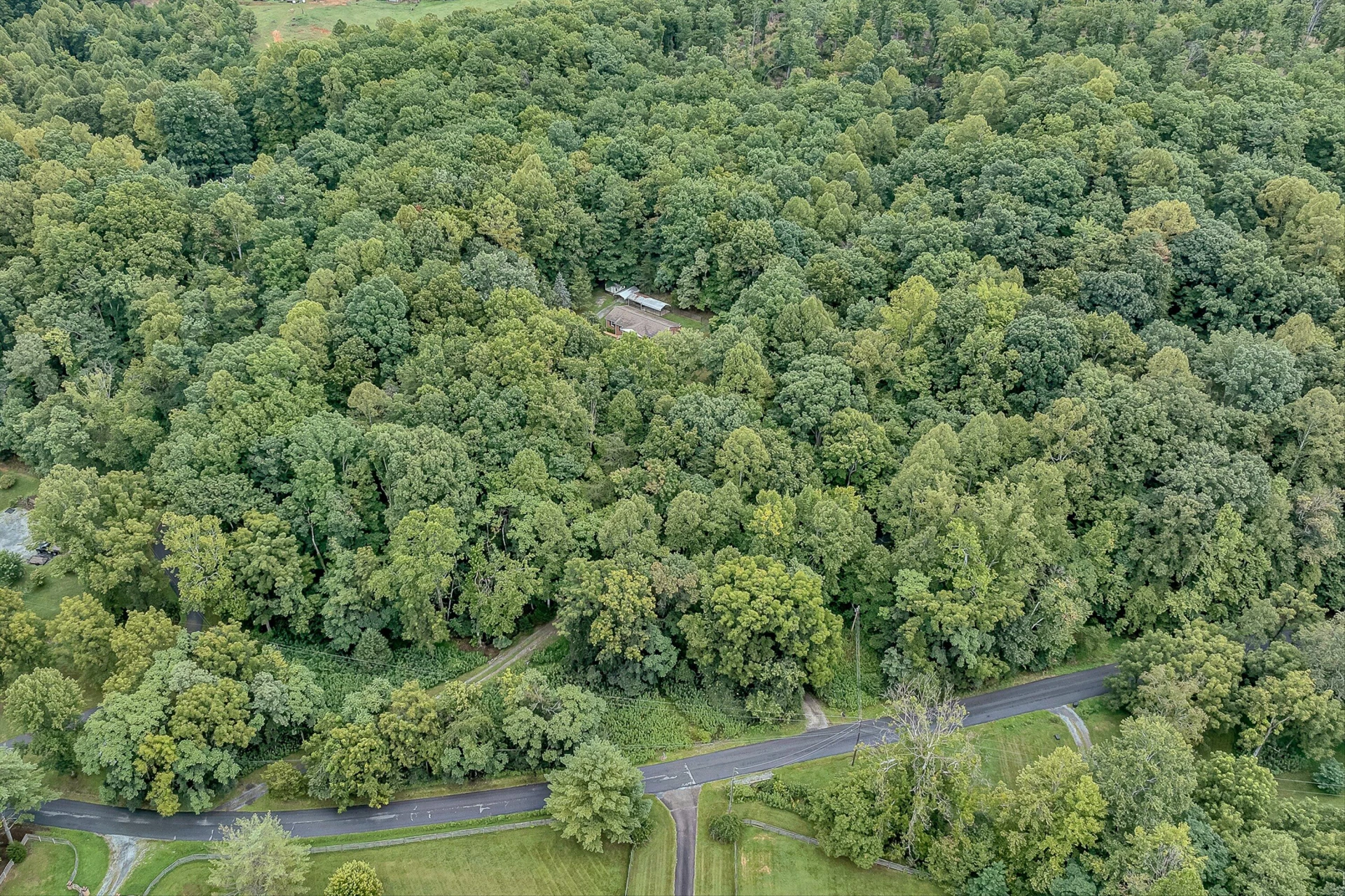 355 Houston Mines RD - Photo 37
