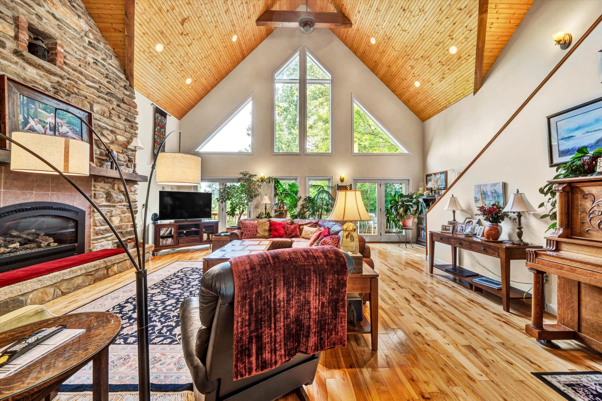 11289 Sontag RD - Photo 8