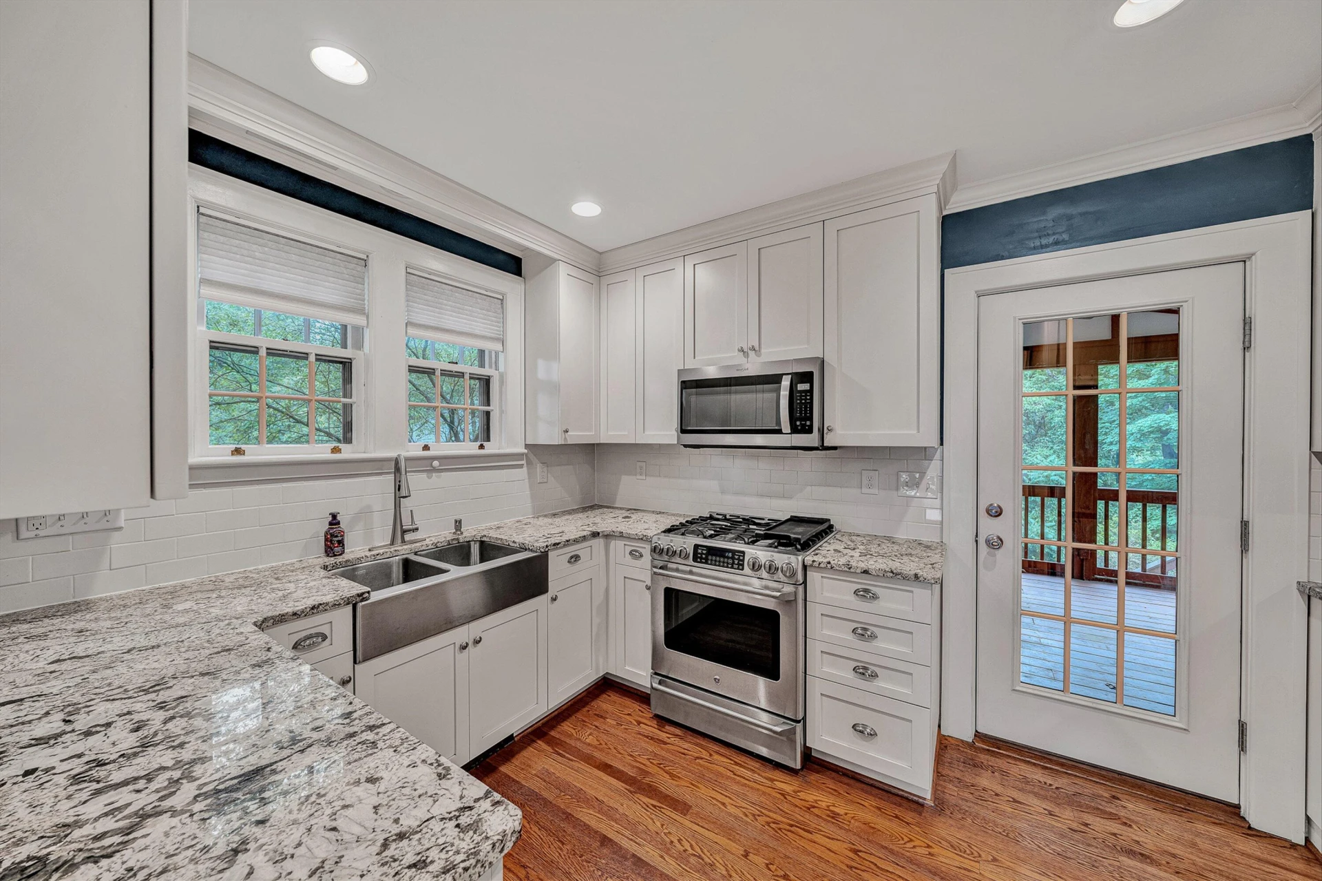 3207 White Oak RD SW - Photo 5