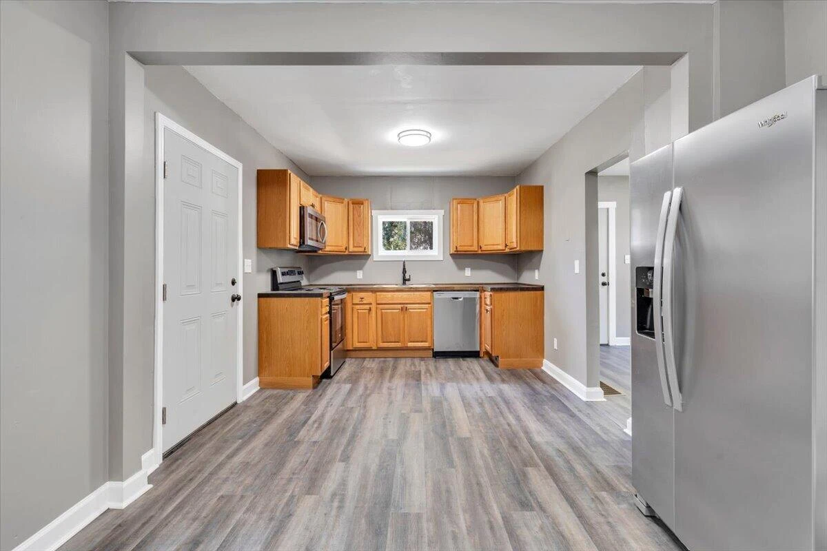 324 10th ST - Photo 16
