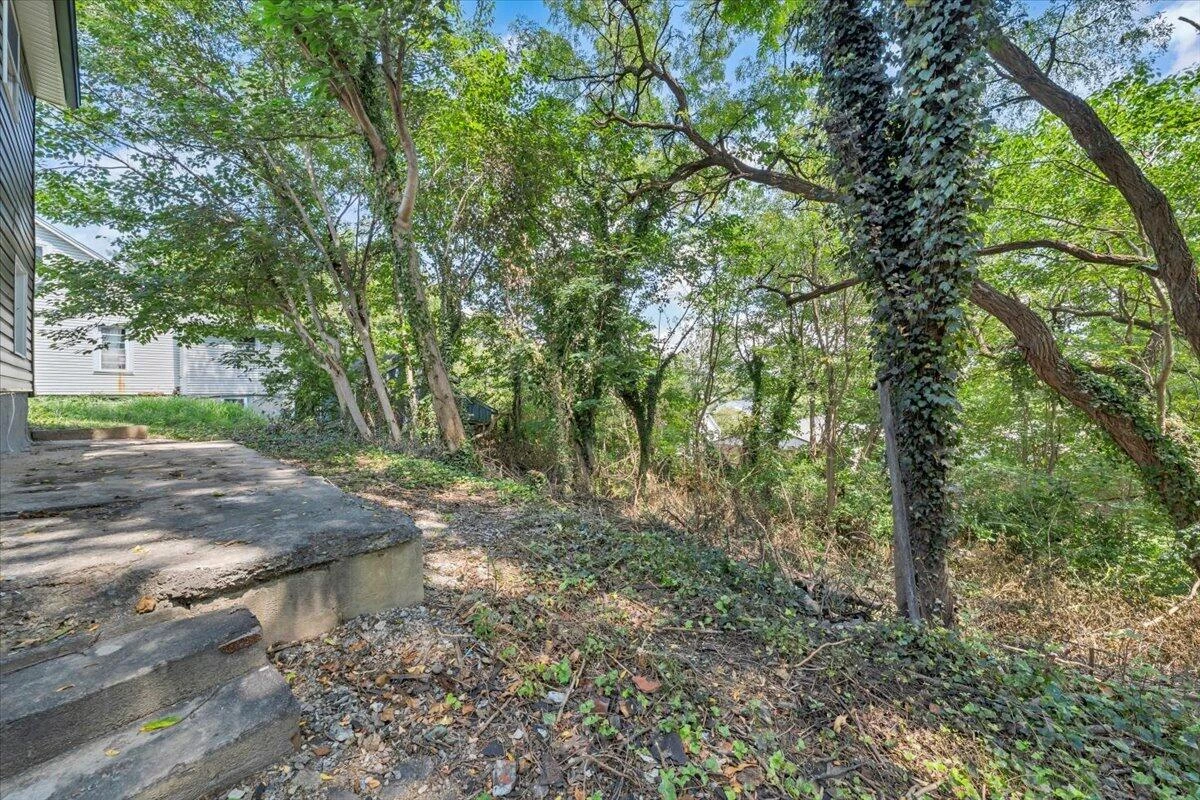 324 10th ST - Photo 25