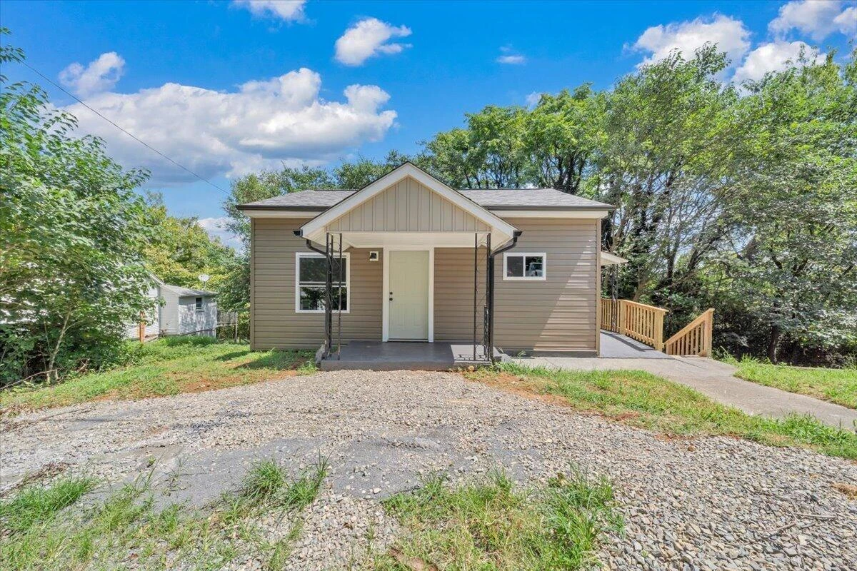 324 10th ST - Photo 27