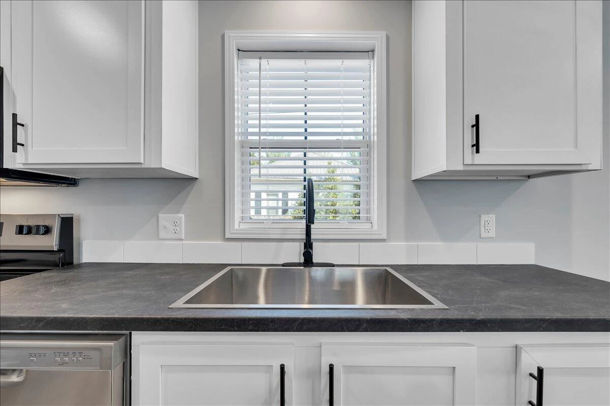 20 Spring ST - Photo 15