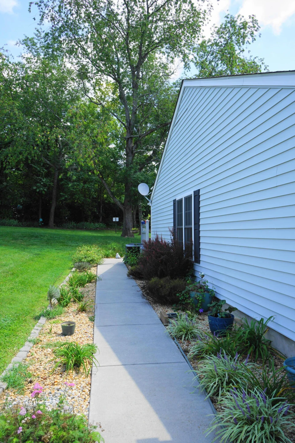 441 Tinkerview DR - Photo 2
