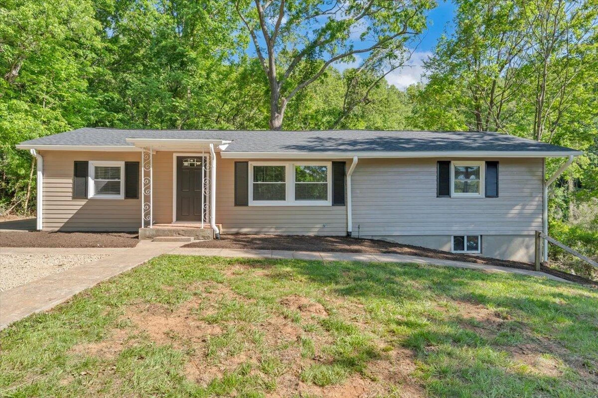 433 Dogwood Hill RD