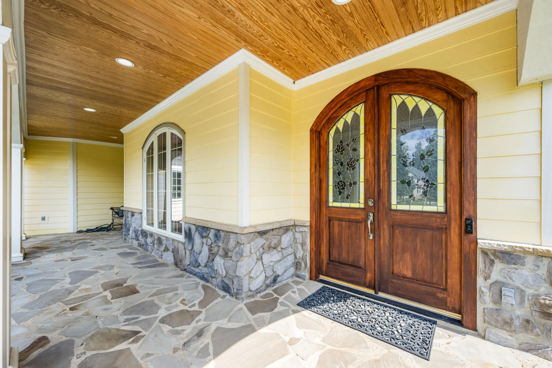 144 Beacon Hill PL - Photo 5