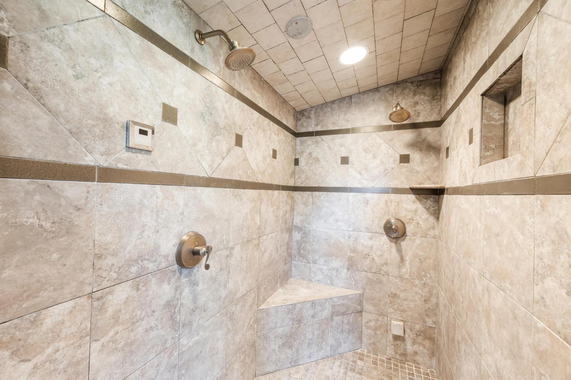 144 Beacon Hill PL - Photo 19