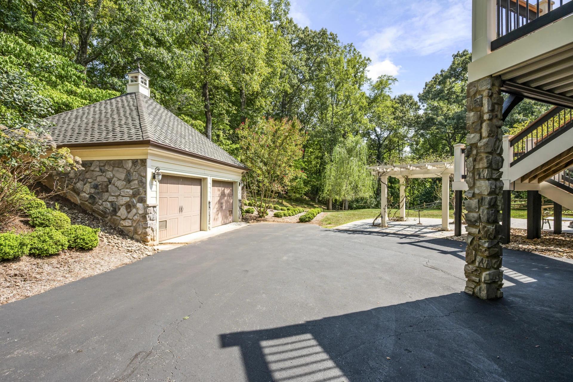 144 Beacon Hill PL - Photo 81