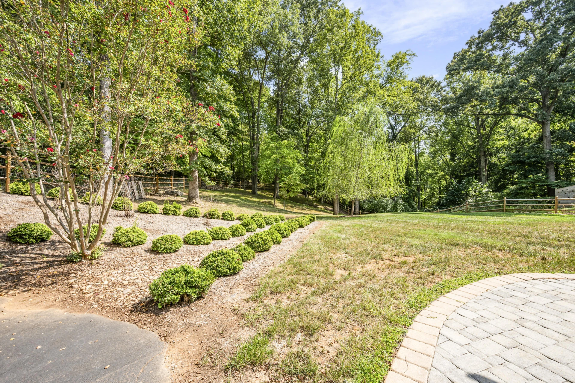 144 Beacon Hill PL - Photo 84