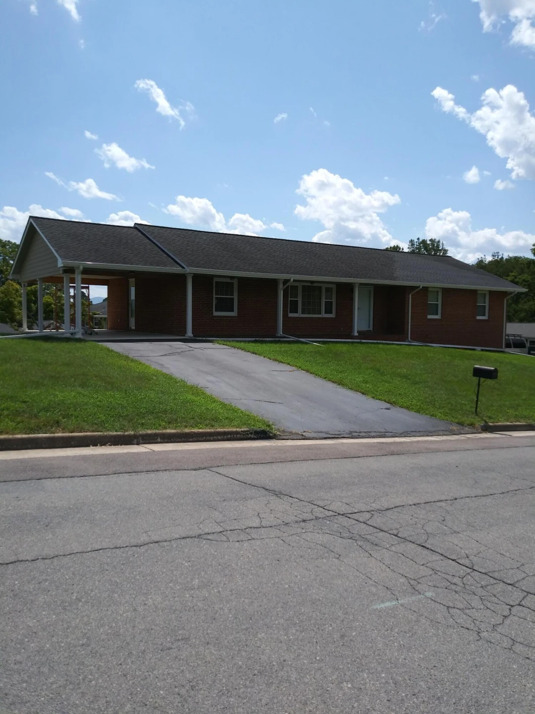 504 Bryan DR