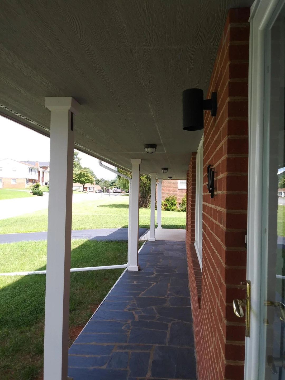 504 Bryan DR - Photo 7