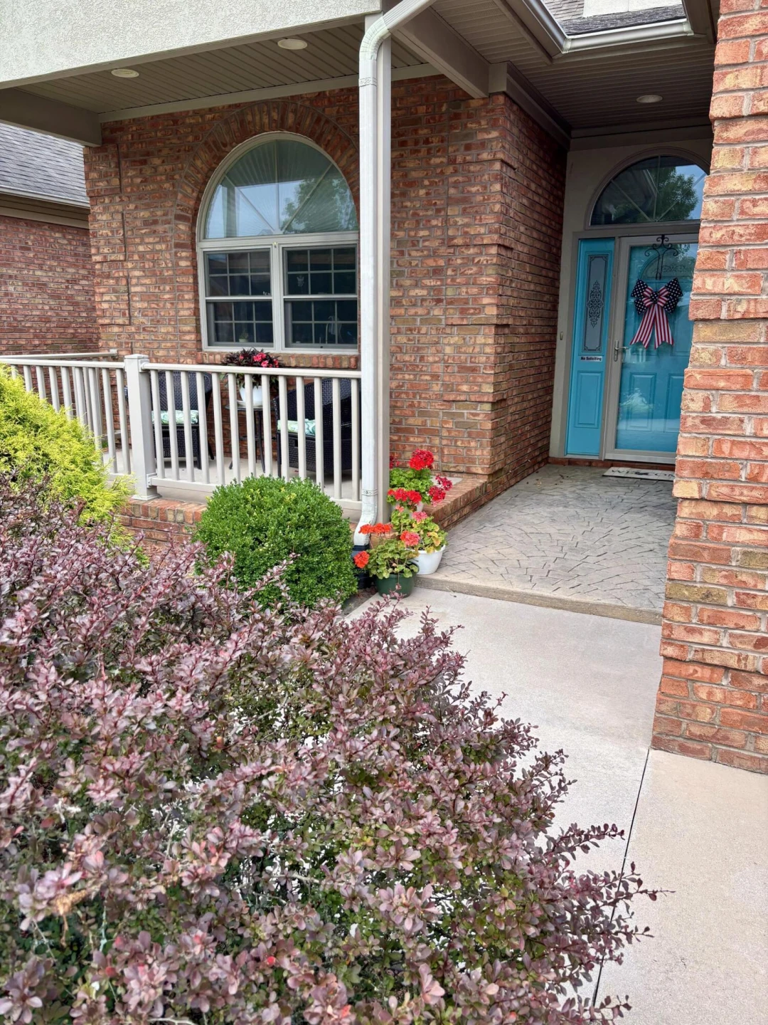 105 Alexa LN