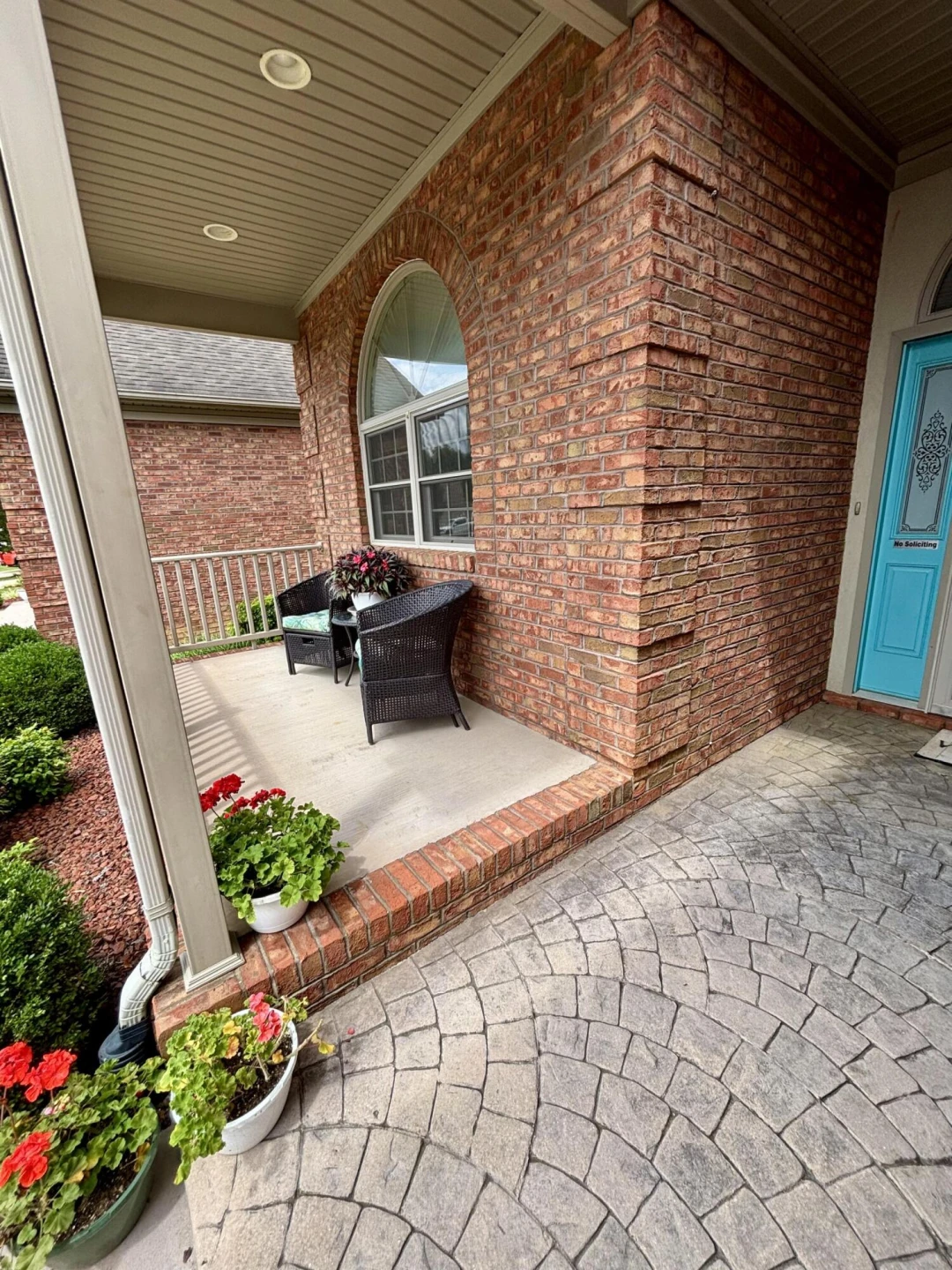 105 Alexa LN - Photo 2