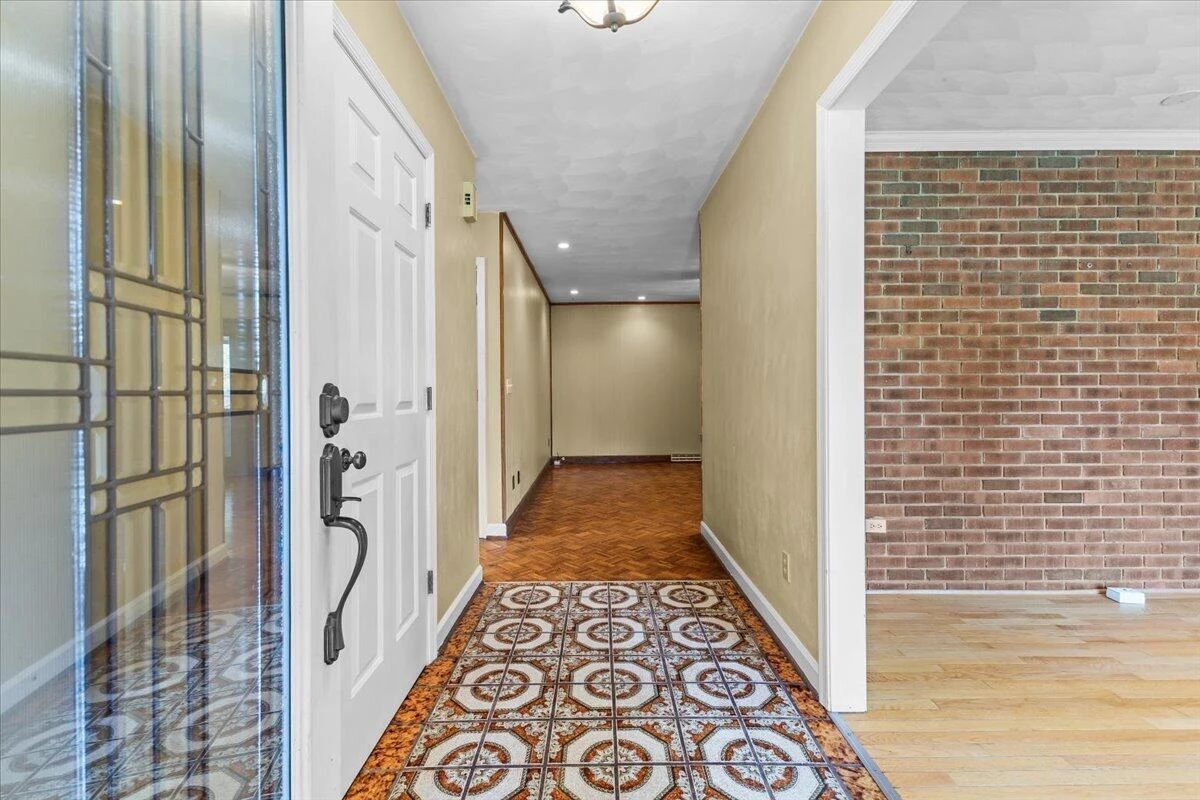 2315 Ridge RD - Photo 4