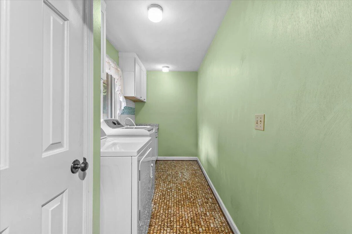 2315 Ridge RD - Photo 24