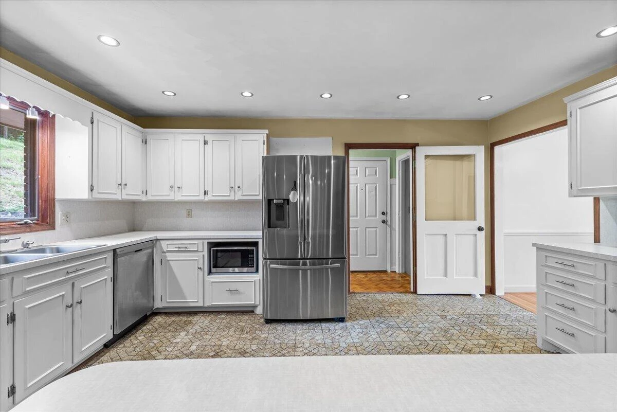 2315 Ridge RD - Photo 13