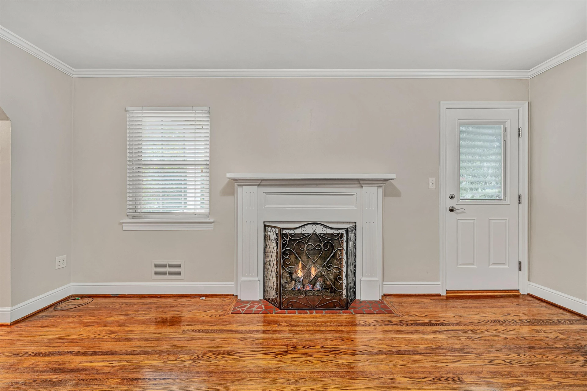 2420 Fairway DR SW - Photo 7