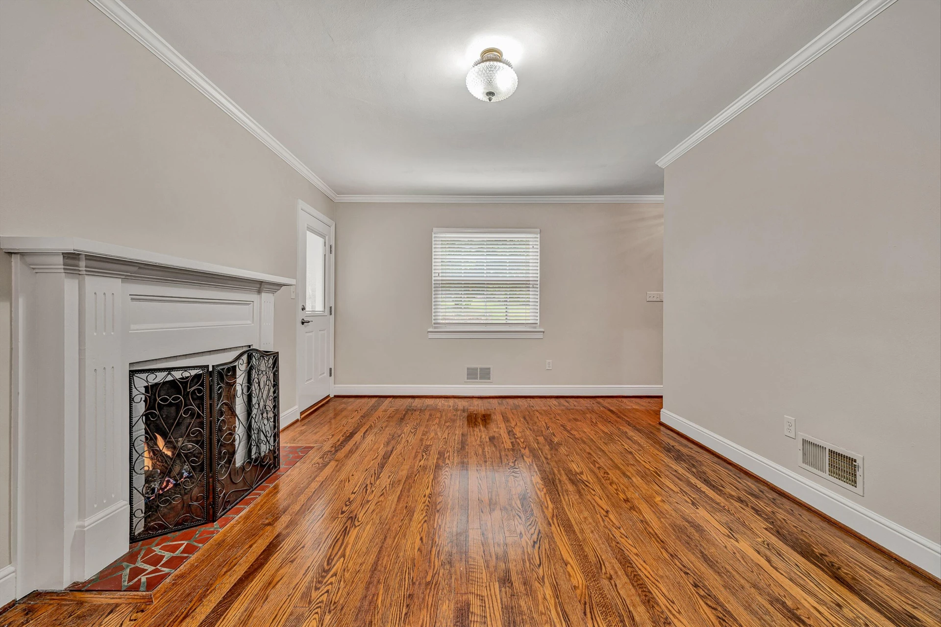 2420 Fairway DR SW - Photo 8