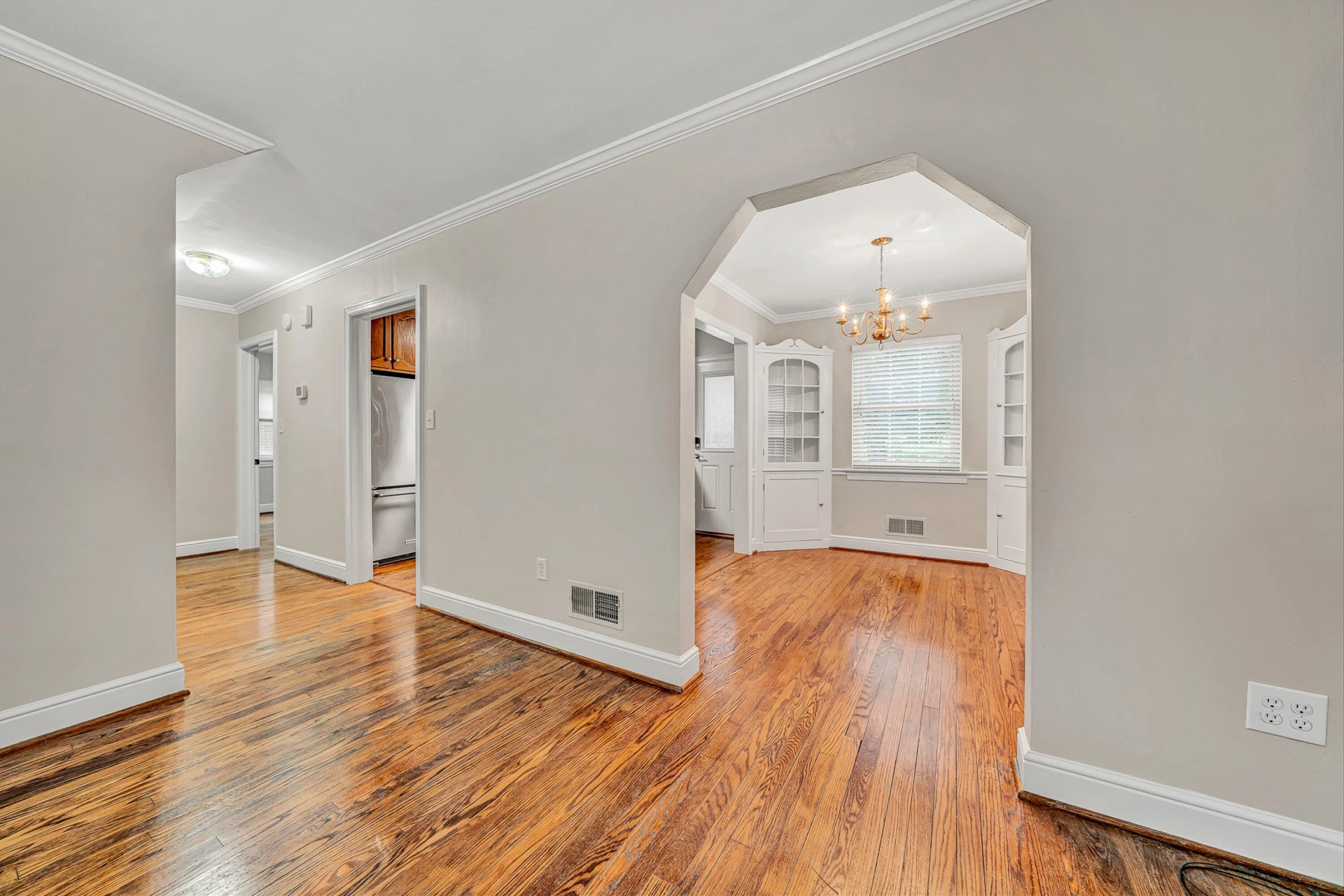 2420 Fairway DR SW - Photo 9