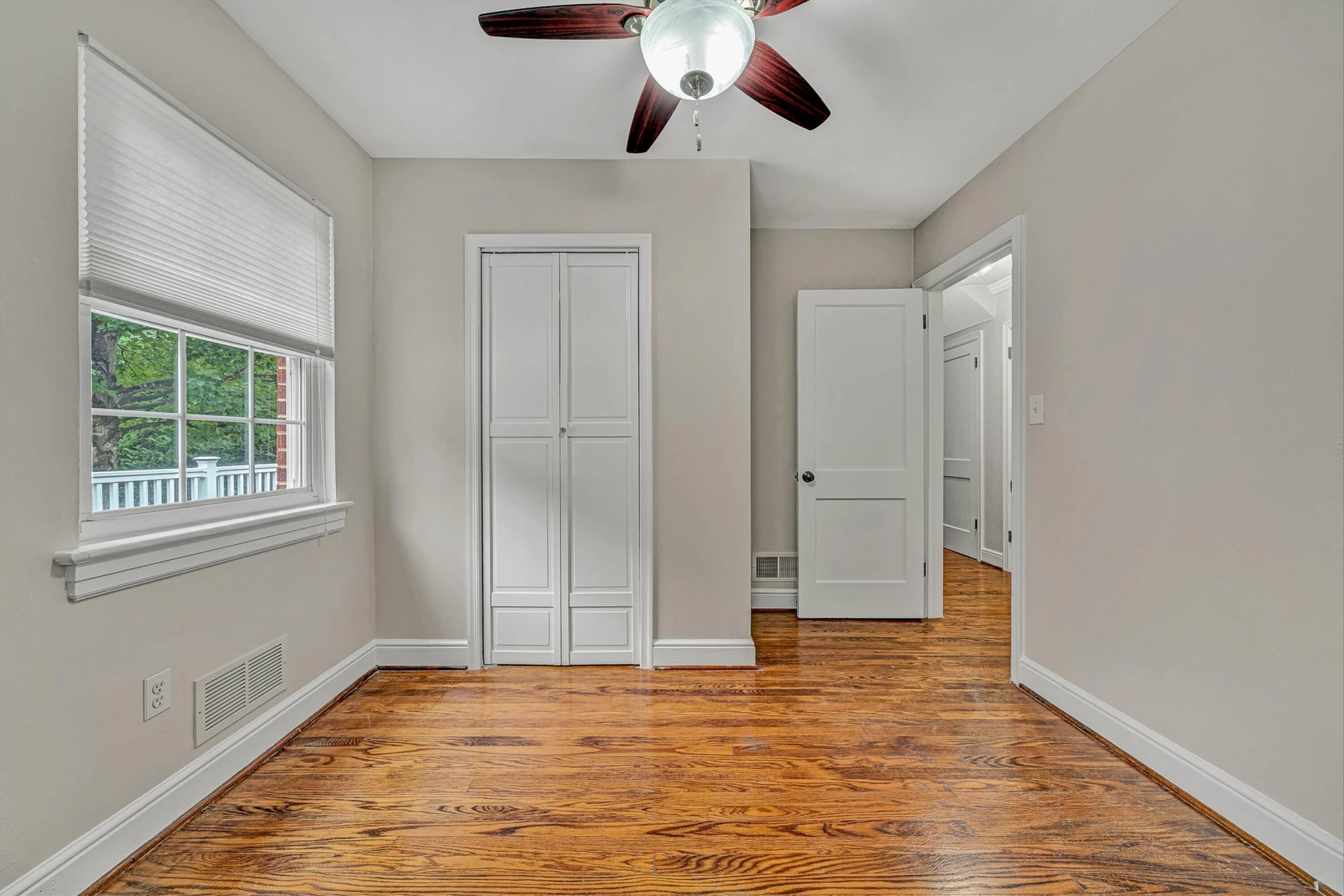 2420 Fairway DR SW - Photo 18