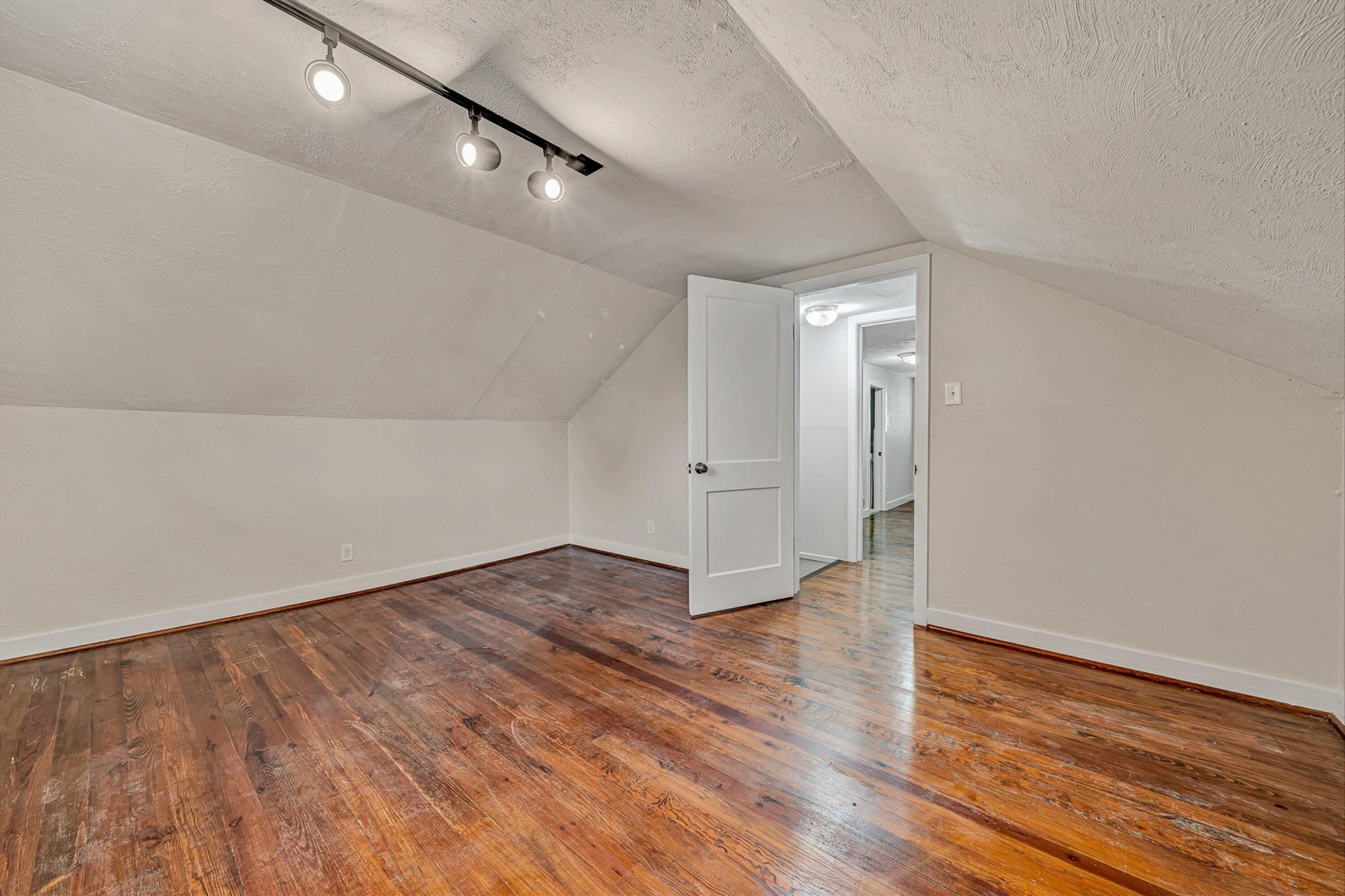 2420 Fairway DR SW - Photo 23