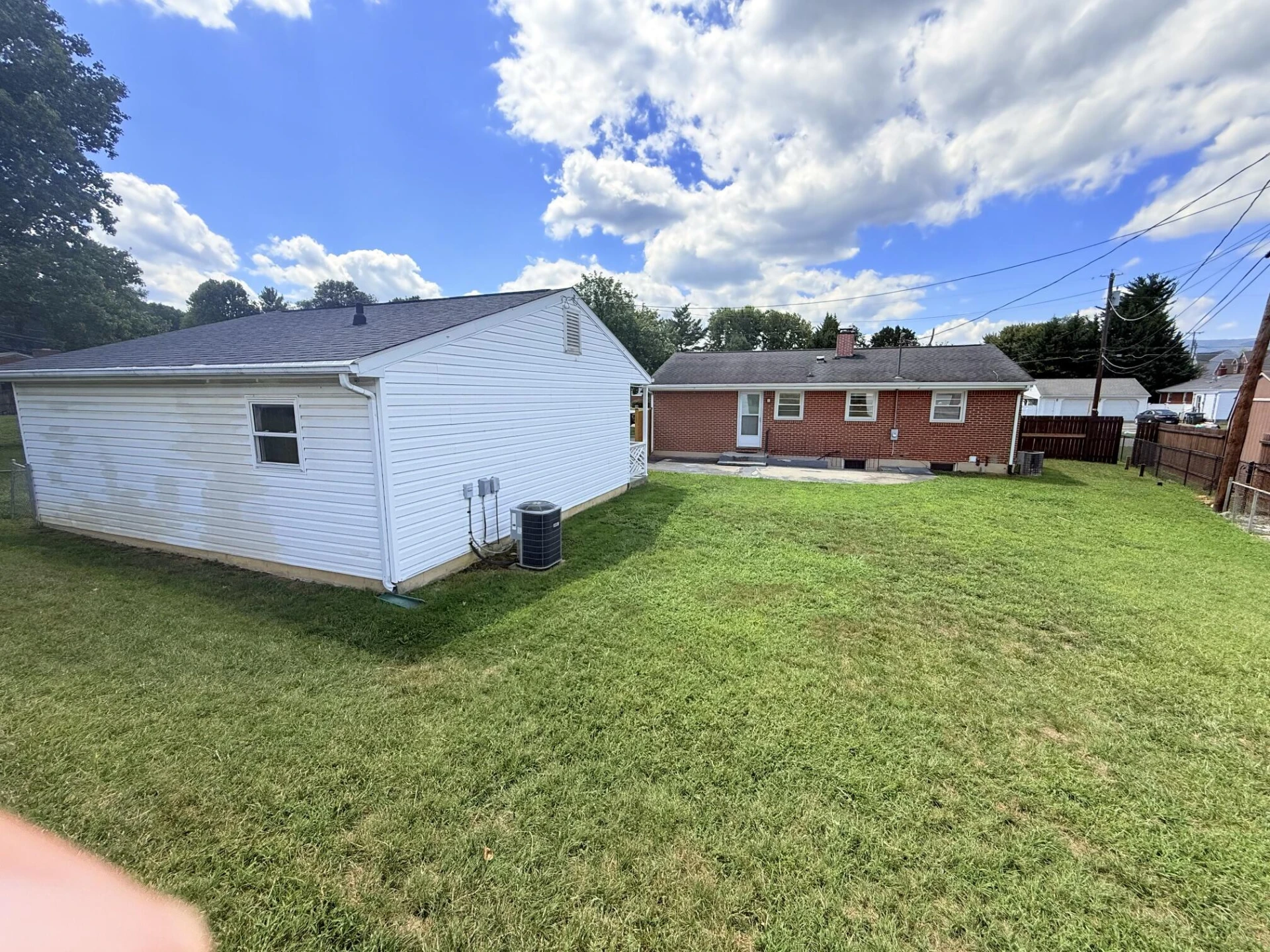 2110 Ellison AVE - Photo 5