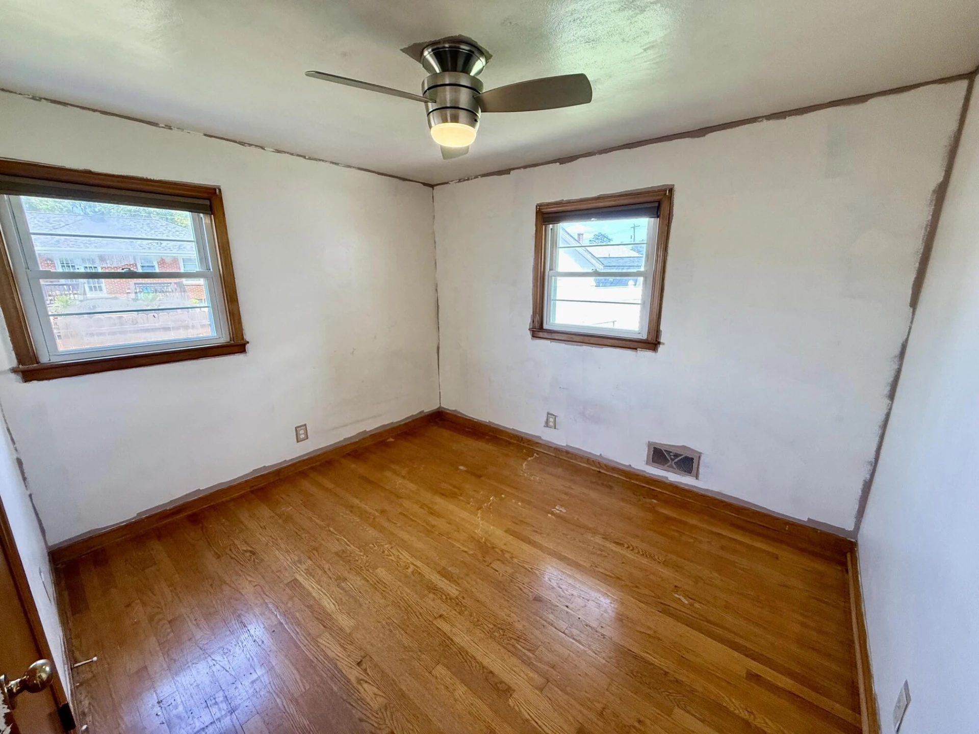 2110 Ellison AVE - Photo 16