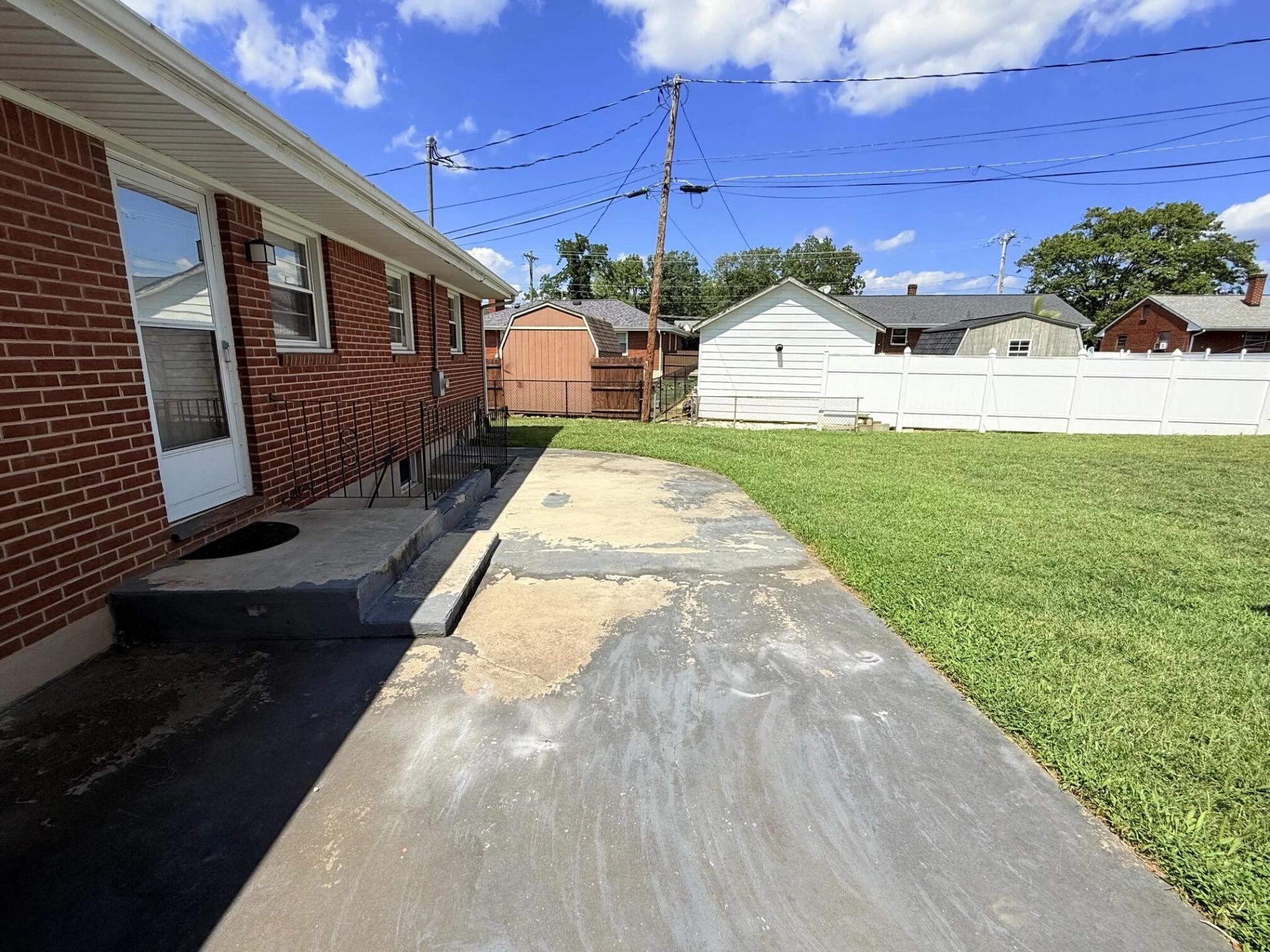 2110 Ellison AVE - Photo 32