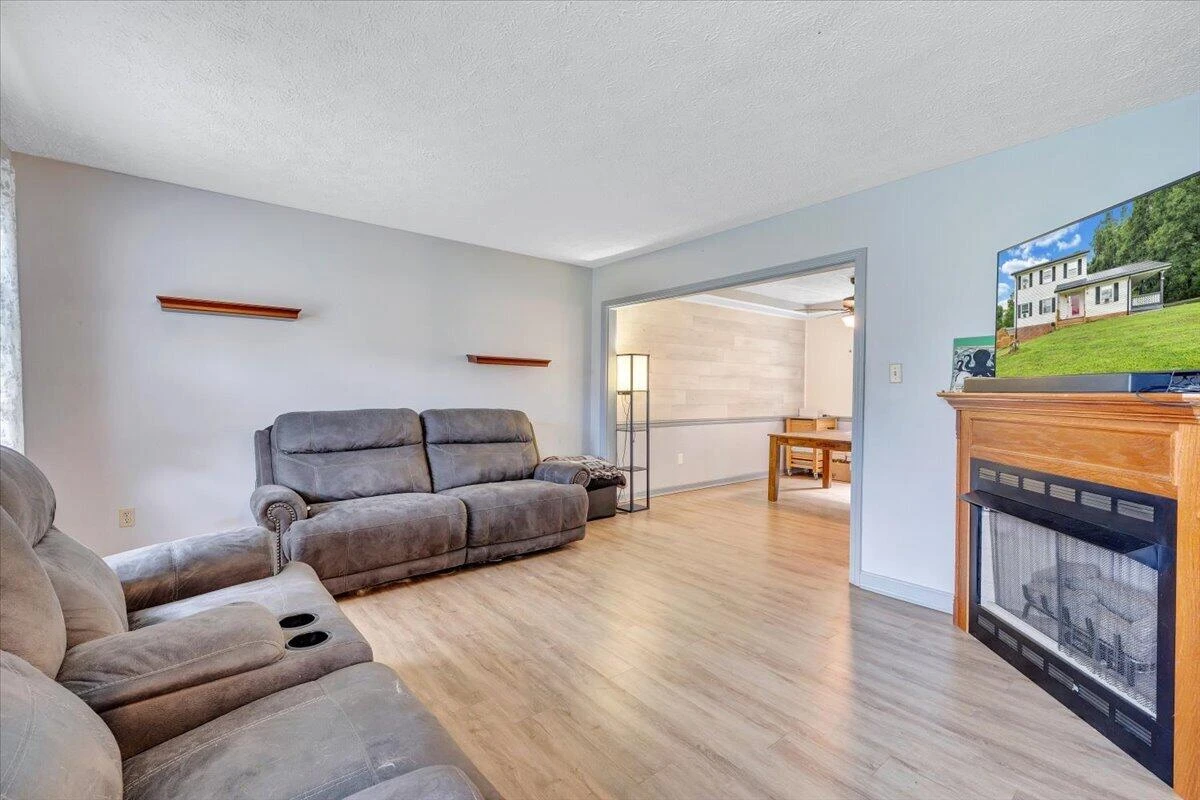 281 Cherokee Hills RD - Photo 6