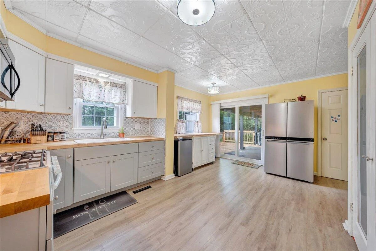 281 Cherokee Hills RD - Photo 9