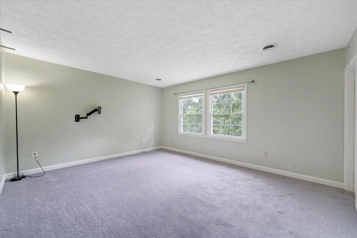281 Cherokee Hills RD - Photo 17