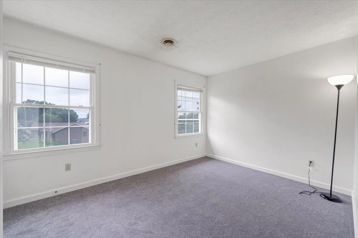 281 Cherokee Hills RD - Photo 22