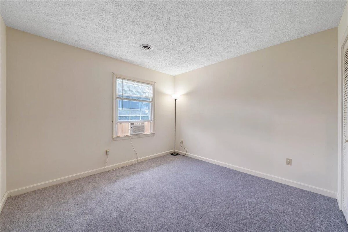 281 Cherokee Hills RD - Photo 25