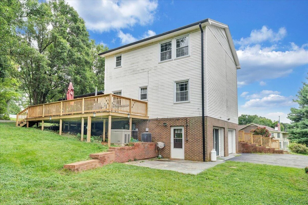 281 Cherokee Hills RD - Photo 37