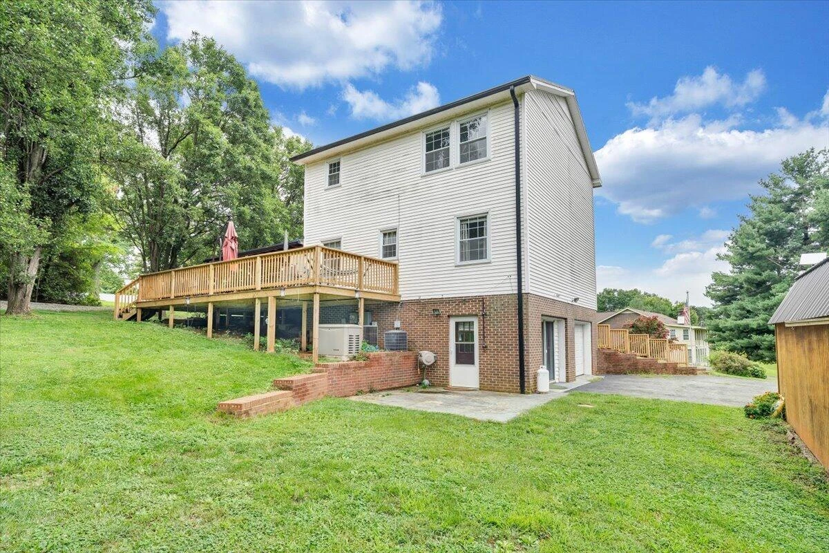 281 Cherokee Hills RD - Photo 38