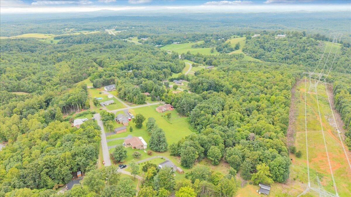 281 Cherokee Hills RD - Photo 67