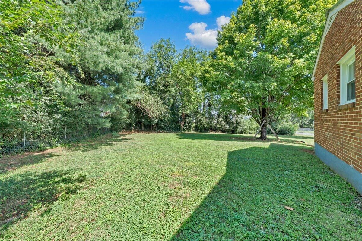 3452 Oaklawn AVE NW - Photo 22