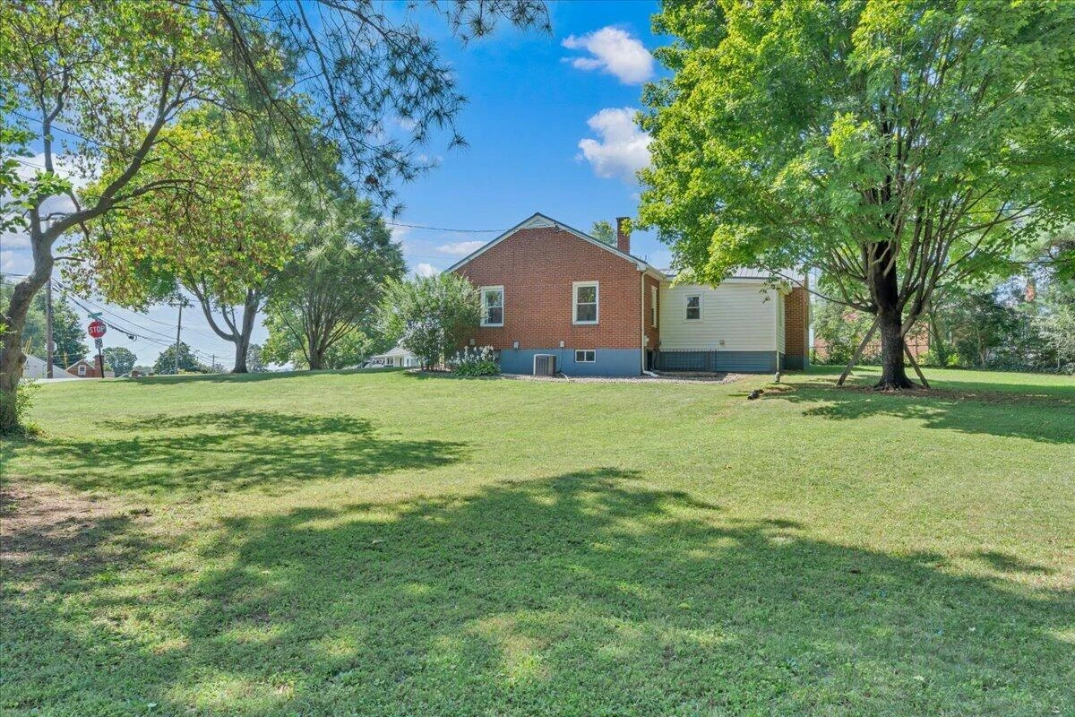 3452 Oaklawn AVE NW - Photo 28