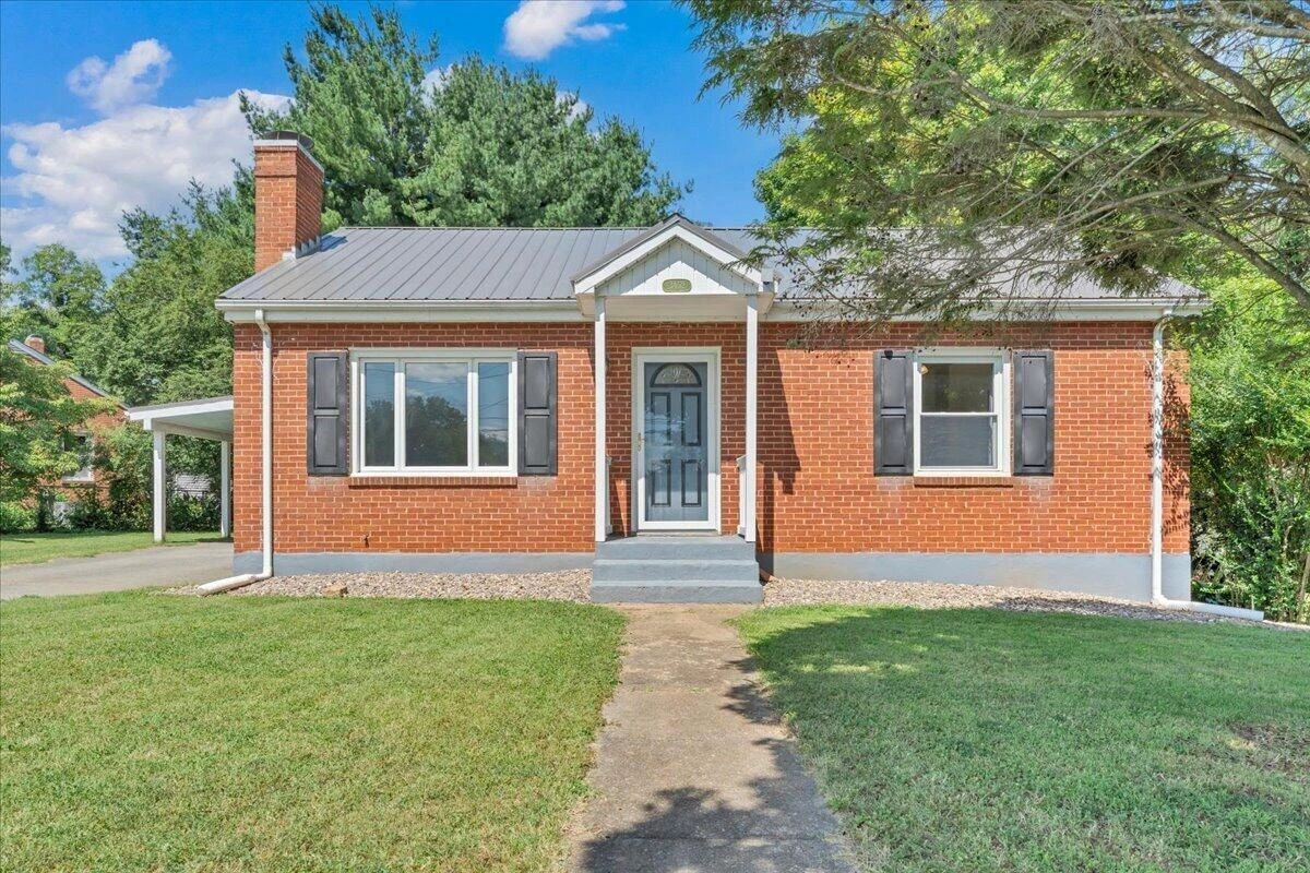 3452 Oaklawn AVE NW - Photo 32