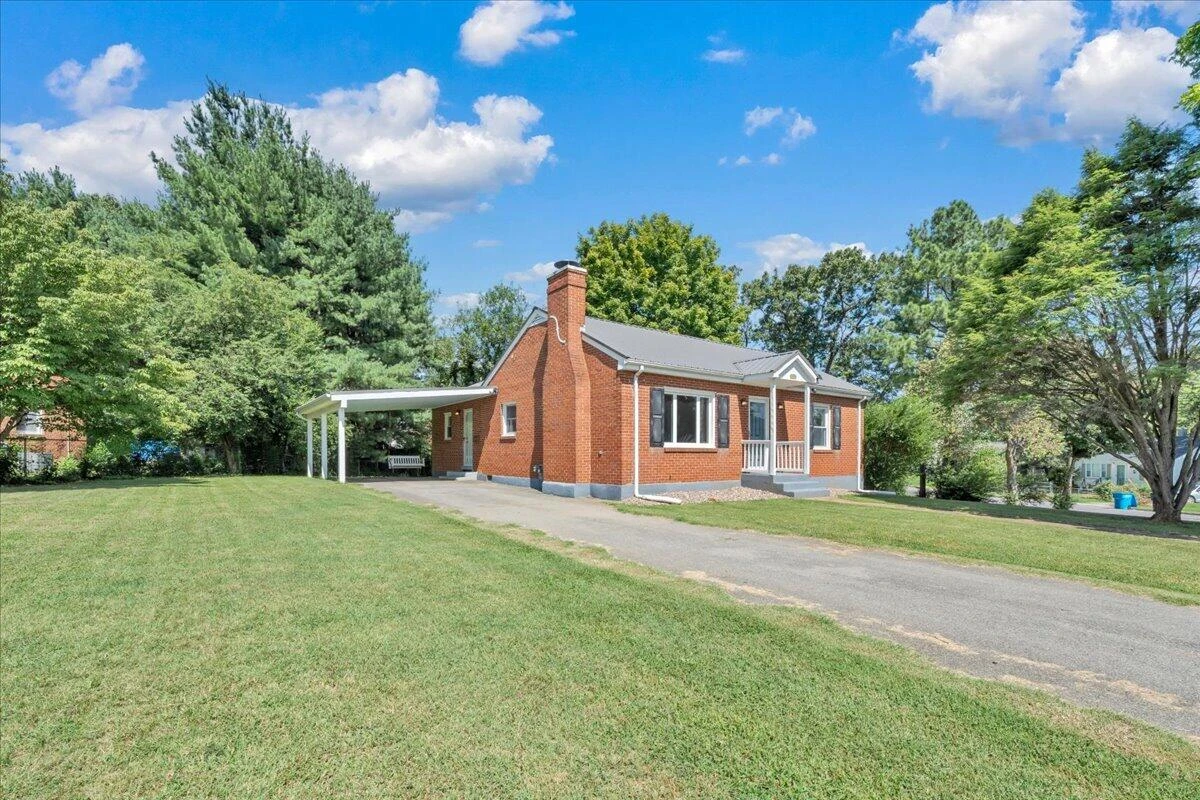 3452 Oaklawn AVE NW - Photo 33