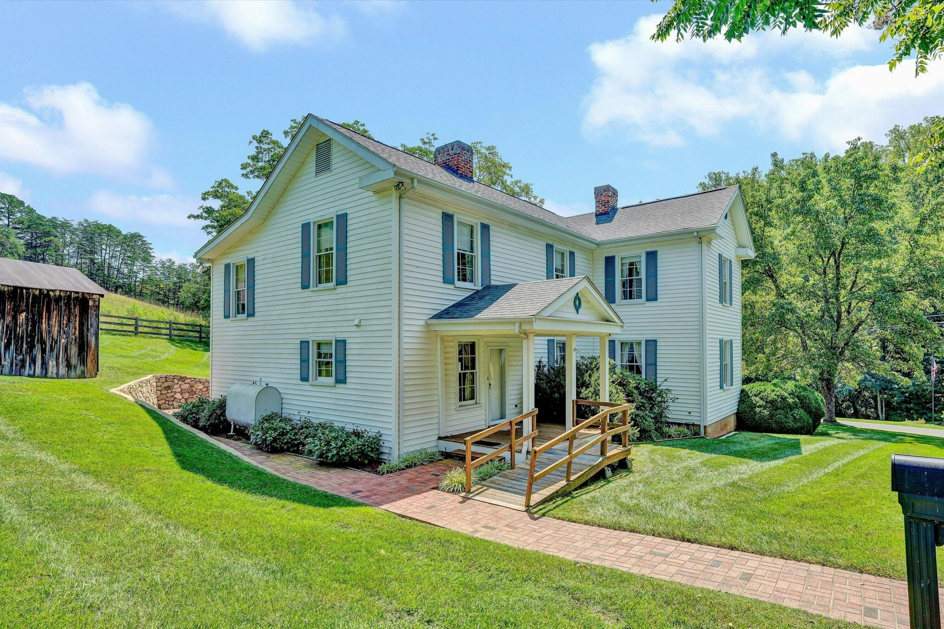 2704 Mountain Pass RD - Photo 6
