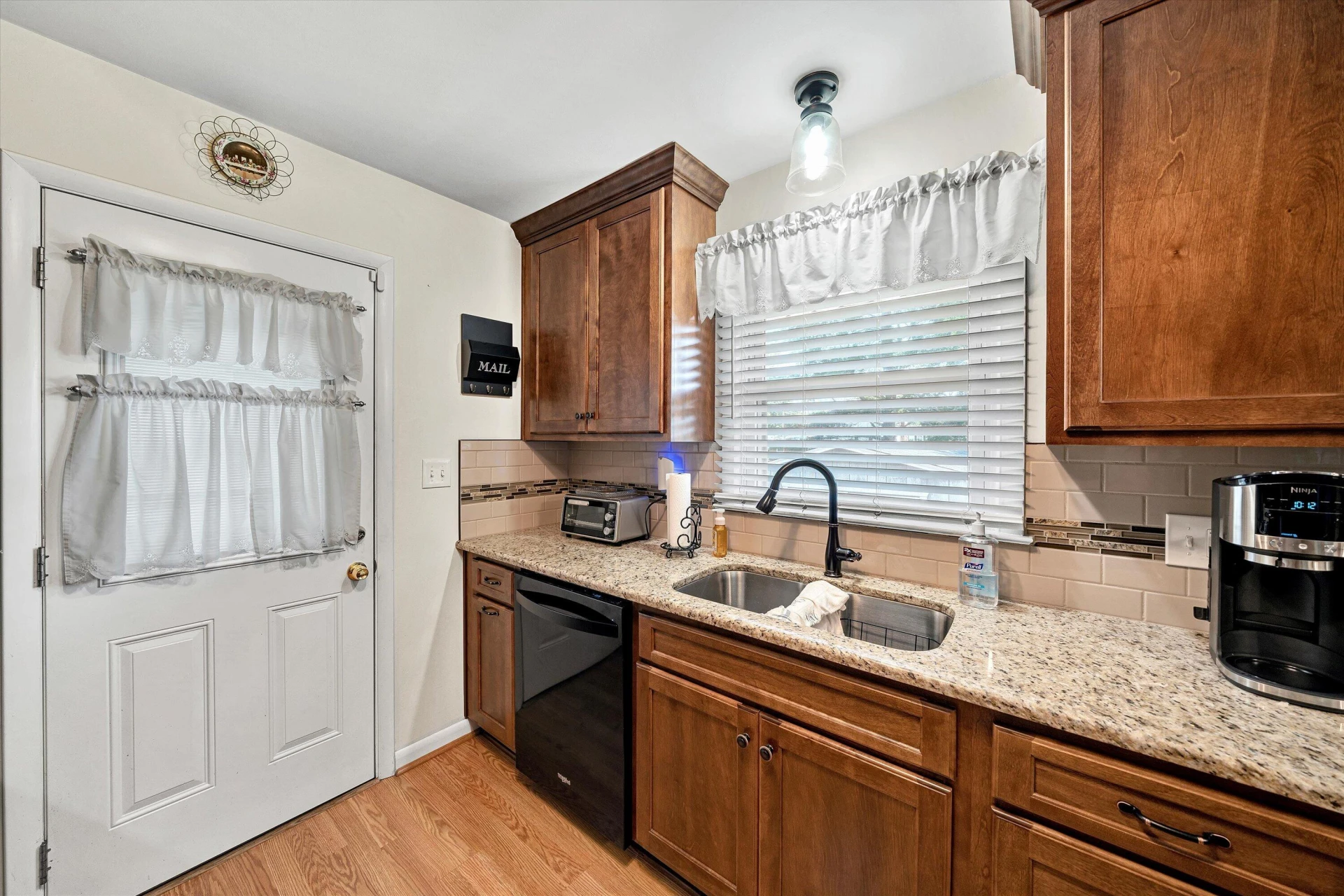 2449 Kingston RD NW - Photo 6