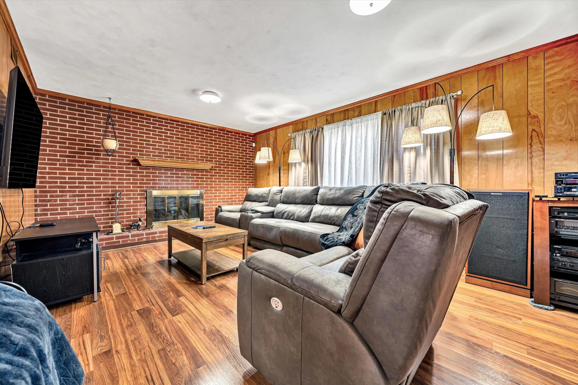 2449 Kingston RD NW - Photo 8